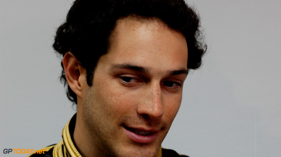 Senna zet zinnen op terugkeer als racecoureur in 2012