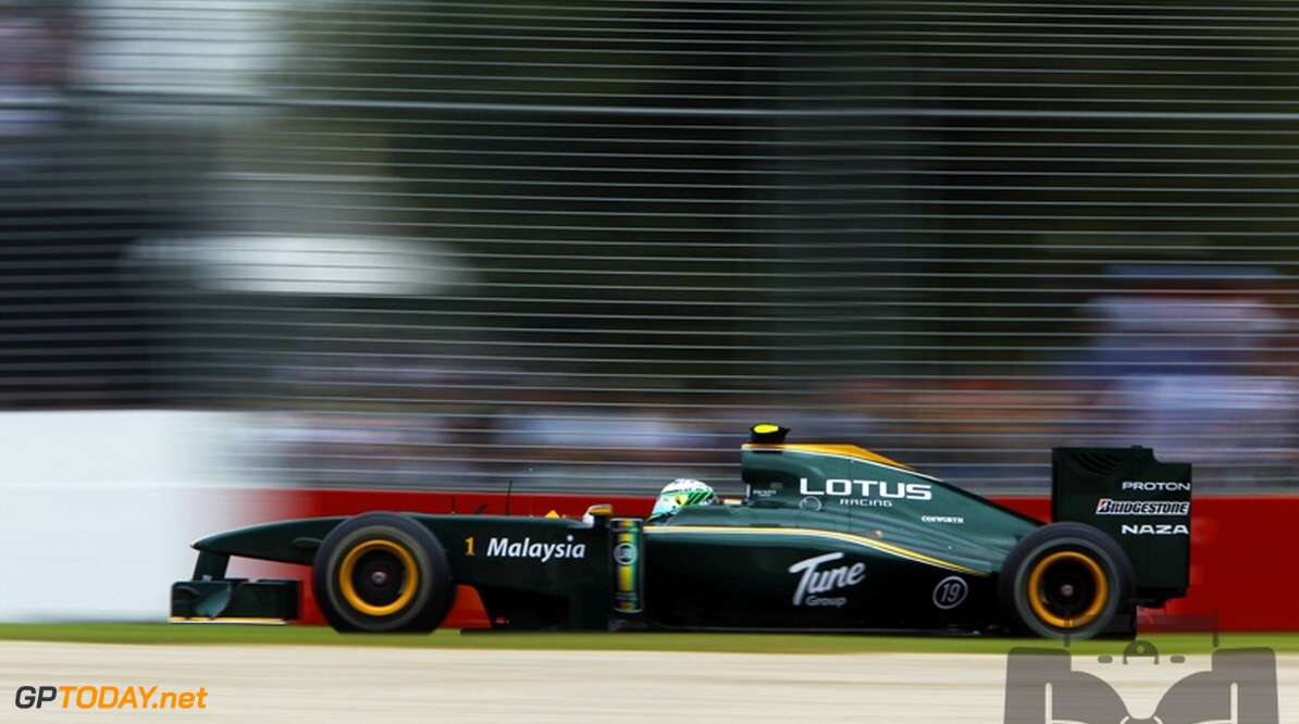 Johnny Cecotto junior aast op testrol bij Lotus F1 Racing