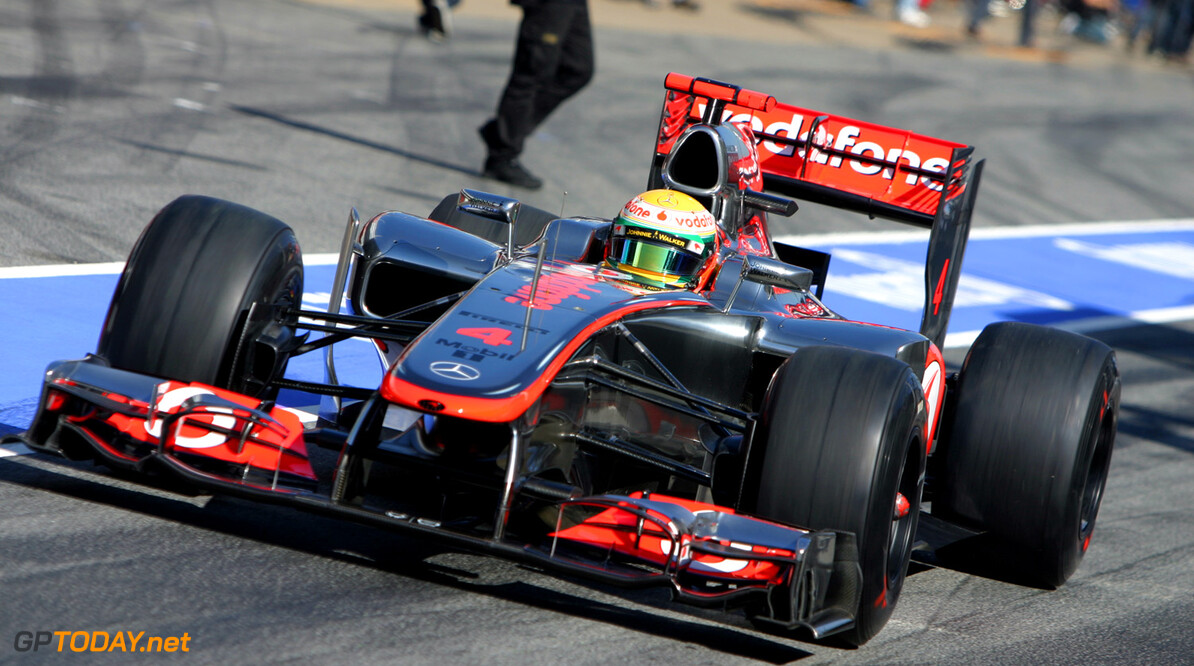 Lewis Hamilton: "McLaren moet het racetempo verbeteren"