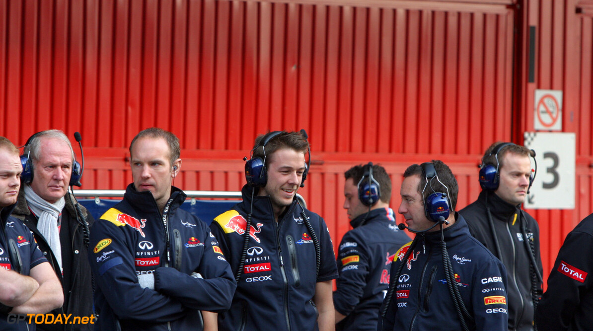 Red Bull Racing stuurt teammanager bij achterhoedeteams langs