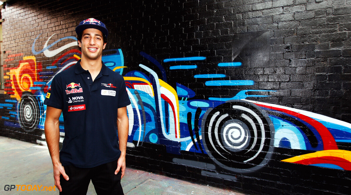 141015460KR029_F1_Grand_Pri
MELBOURNE, AUSTRALIA - MARCH 14:  Daniel Ricciardo of Australia and Scuderia Toro Rosso views the work of graffiti artist Reka at the Backwoods Gallery during previews to the Australian Formula One Grand Prix on March 14, 2012 in Melbourne, Australia.  (Photo by Paul Gilham/Getty Images) *** Local Caption *** Daniel Ricciardo
F1 Grand Prix Of Australia - Previews
Paul Gilham
Melbourne
Australia

Formula One Racing