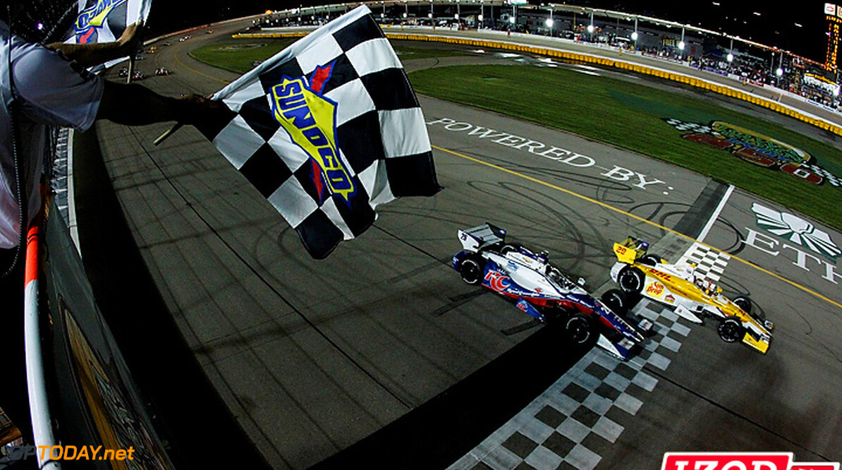2012 IndyCar Iowa priority
22-23 June, 2012, Newton, Iowa, USA.Winner Ryan Hunter-Reay and teammate Marco Andretti take the checkered flag and win..(c)2012, Phillip Abbott.LAT Photo USA.IMAGE COURTESY OF INDYCAR FOR EDITORIAL USAGE ONLY.  MANDATORY CREDIT: "INDYCAR/LAT USA"

(c)2012, Michael L. Levitt
Newton
USA

Ryan Hunter-Reay Marco Andretti checkered flag victory 2012 IndyCar Iowa