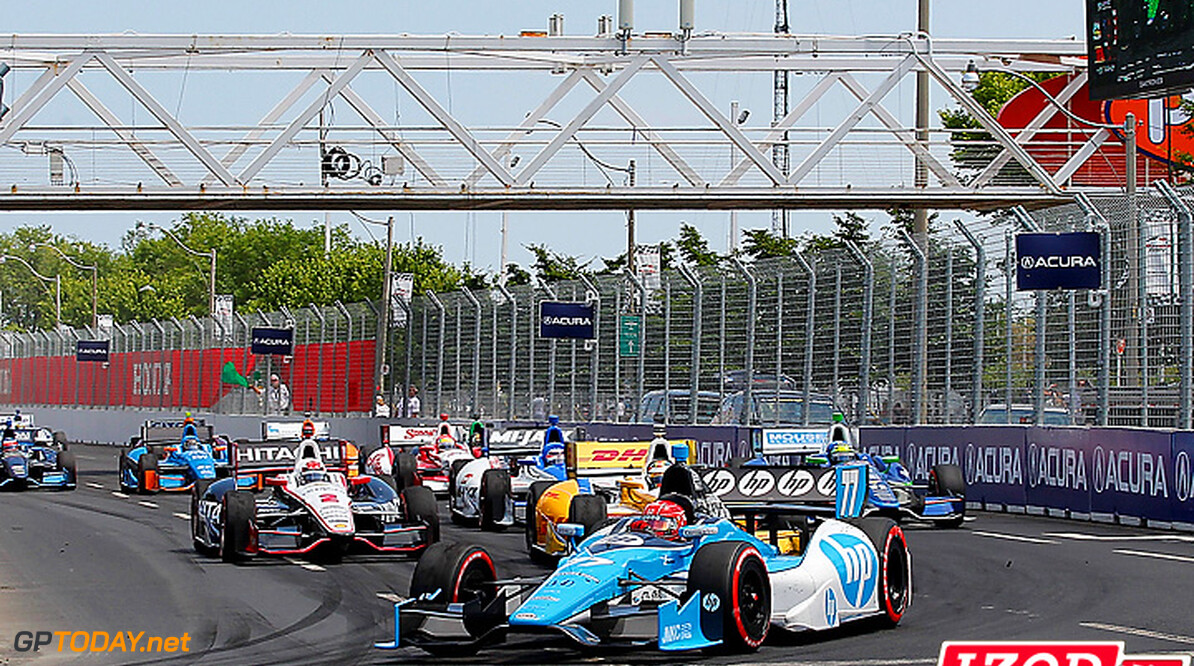 2012 IndyCar Toronto Priority
6-8, July, 2012, Toronto, Ontario, CA.Simon Pagenaud leads a pack of cars on the opening lap.(c) 2012, Perry Nelson.LAT Photo USA

Perry Nelson