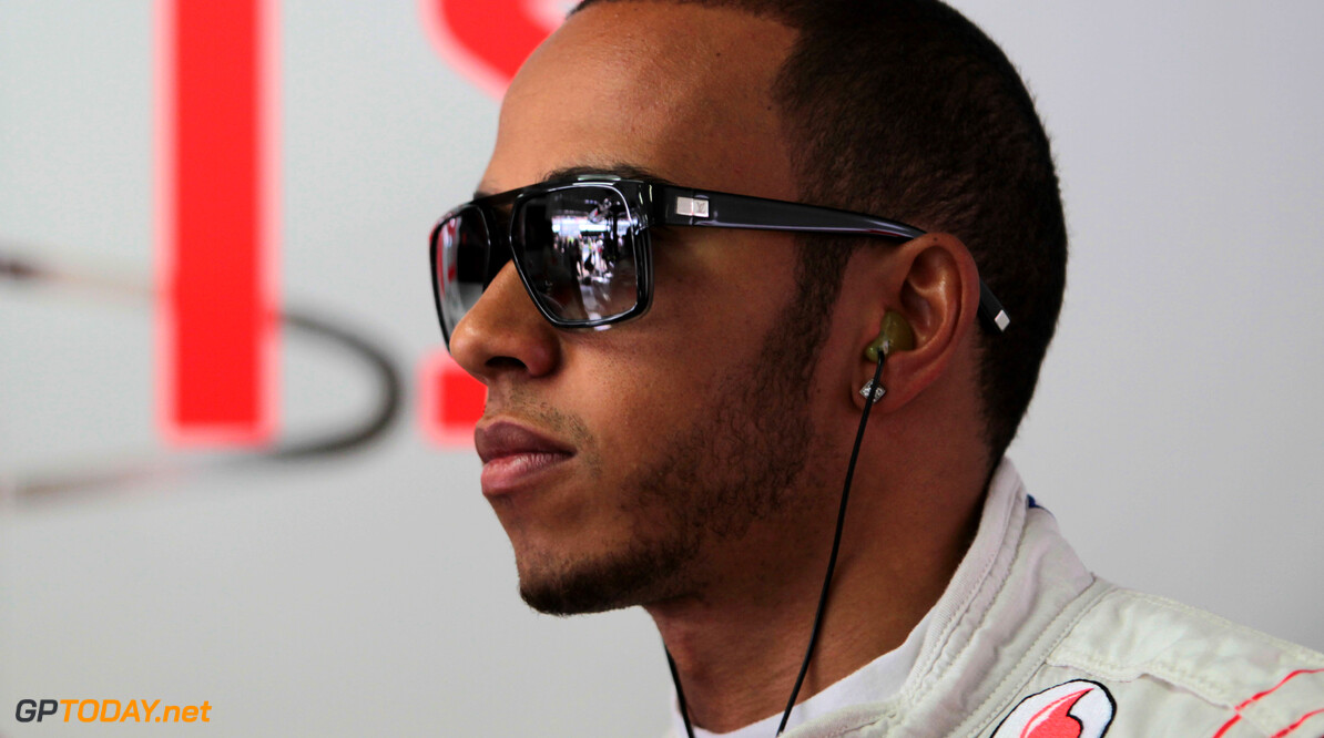 McLaren says Hamilton-to-Mercedes claims untrue