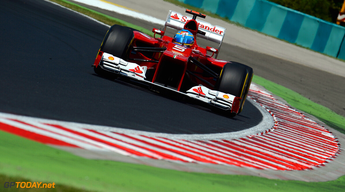 Marko: "Ferrari also had hand-adjuster"