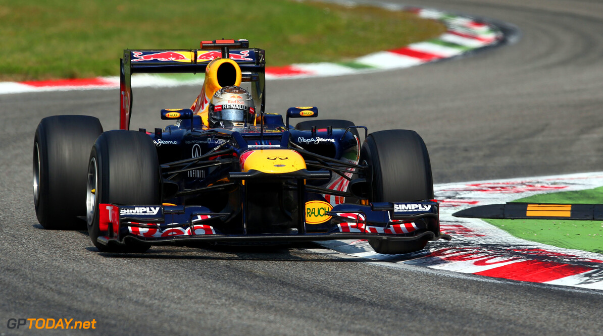 141017992KR00189_F1_Grand_P
MONZA, ITALY - SEPTEMBER 09:  Sebastian Vettel of Germany and Red Bull Racing drives during the Italian Formula One Grand Prix at the Autodromo Nazionale di Monza on September 9, 2012 in Monza, Italy.  (Photo by Clive Mason/Getty Images) *** Local Caption *** Sebastian Vettel
F1 Grand Prix of Italy
Clive Mason
Monza
Italy

Formula One Racing