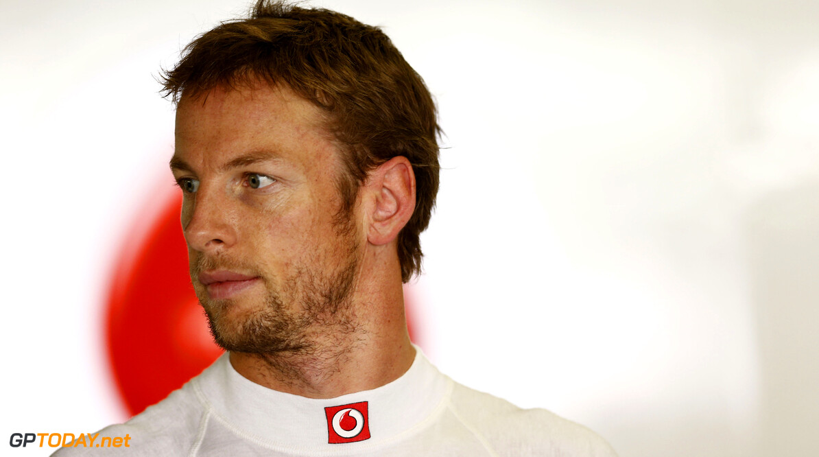 Jenson Button working to build McLaren team around him