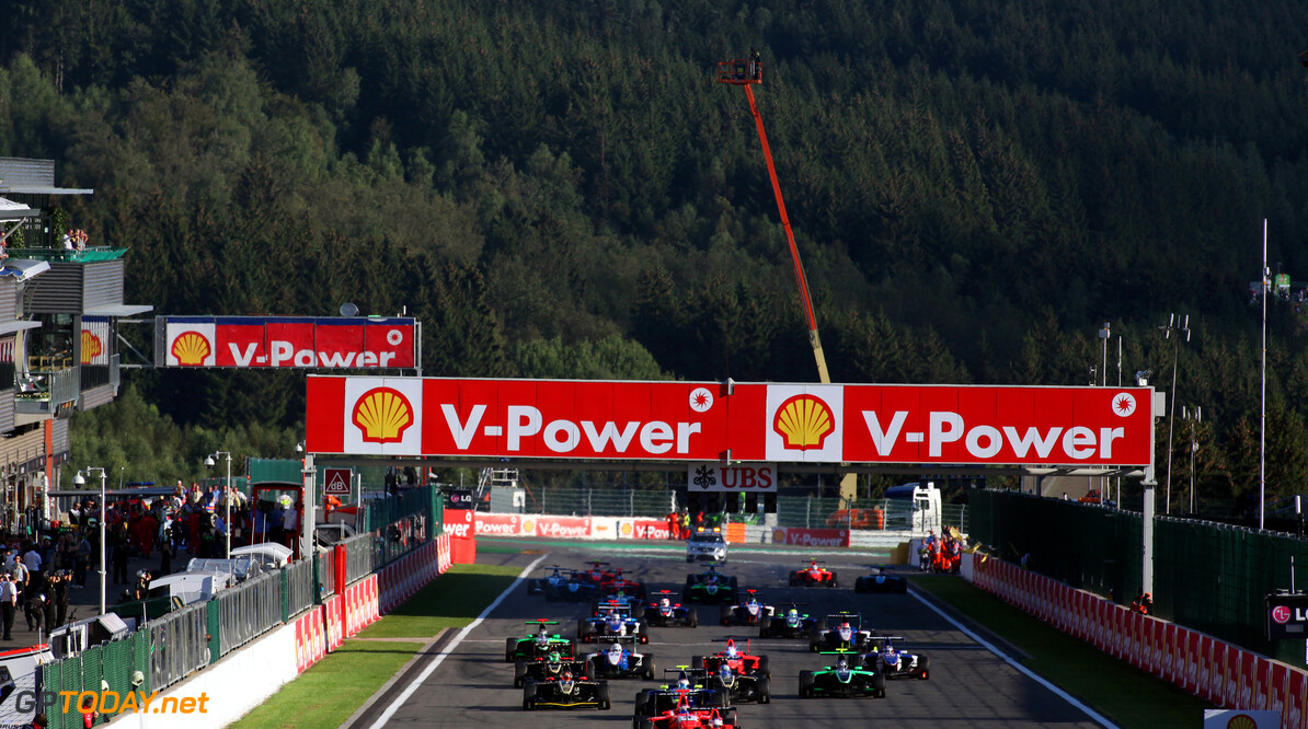 2012 GP3 Series. Round 7. 
Circuit de Spa-Francorchamps, Spa, Belgium. 1st place September 2012. Saturday Race 1.
Matias Laine (FIN, MW Arden) leads the field into turn 1 at the start of Race 1. Action. 
World Copyright: Daniel Kalisz/LAT Photographic 
Ref: Digital Image IMG_3388.jpg


Daniel Kalisz/LAT Photographic
Spa Francorchamps
Hungary

GP3 GP3 Series Spa Spa Francorchamps Belgium Motorsport Single seater Circuit de Spa-Francorchamps