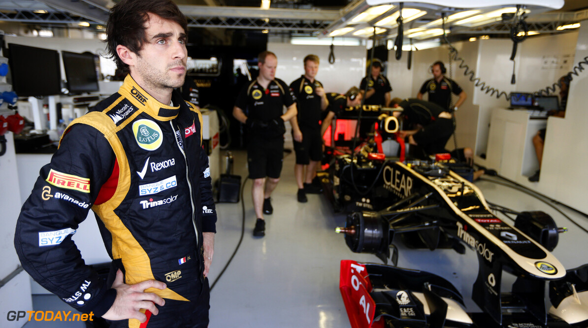 Prost, Valsecchi and Raikkonen to test for Lotus