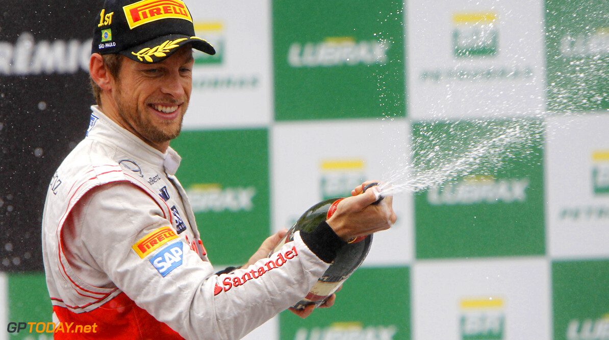 <strong>Jenson Button -</strong> Against three-car Teams
