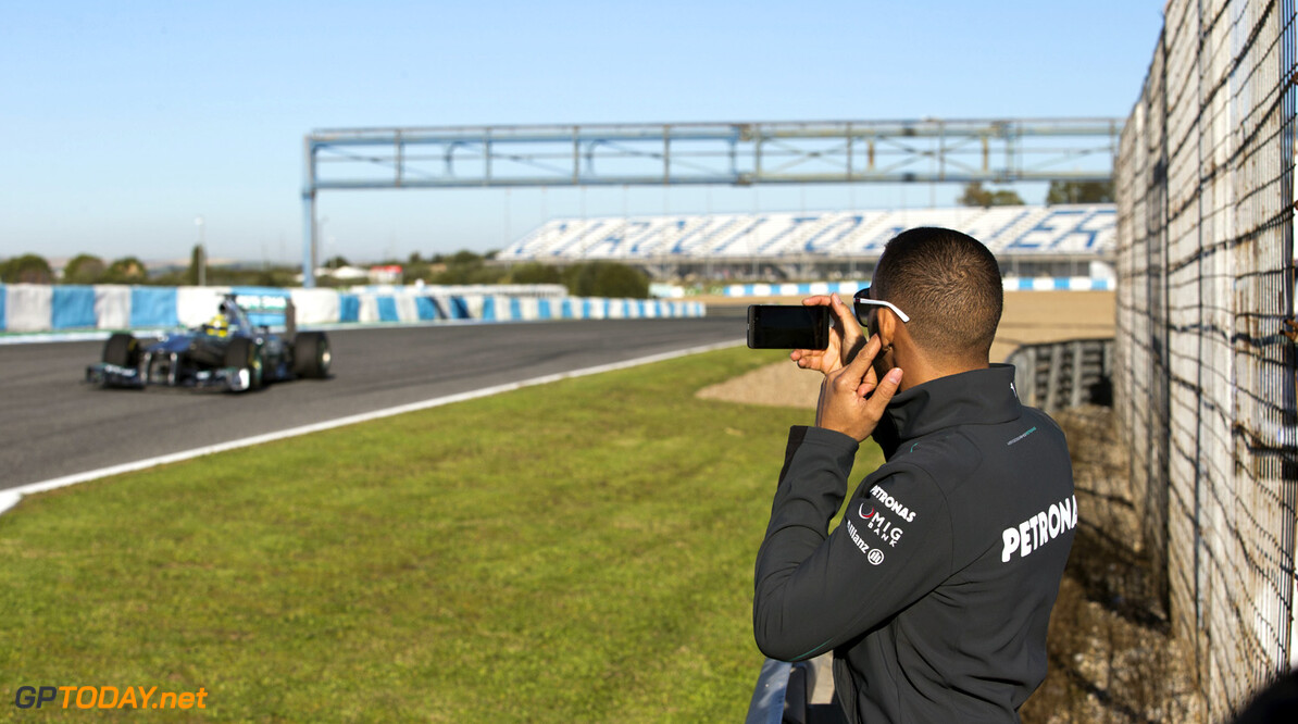 FIA bevestigt dat Mercedes tegen de regels opereerde