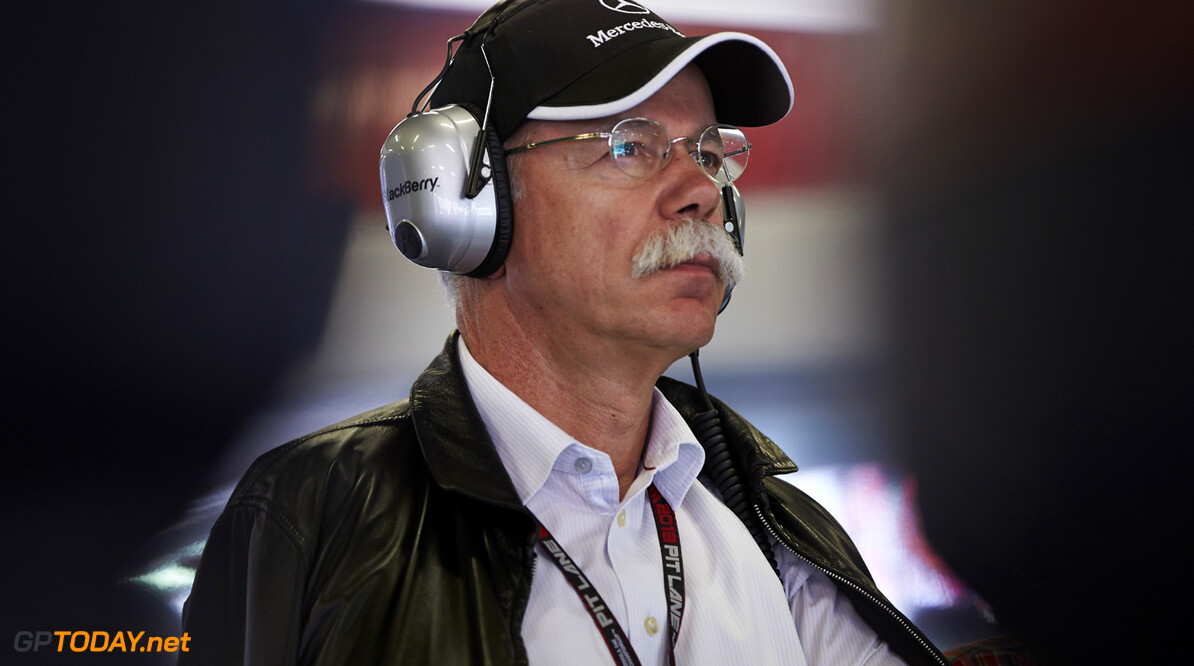 F1 enormously behind with digital platforms - Zetsche