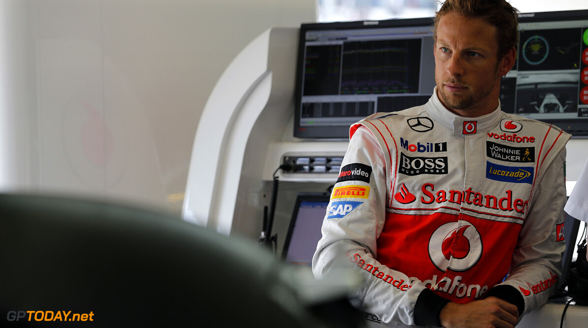 Jenson Button in the garage

steven.tee@haymarket.com