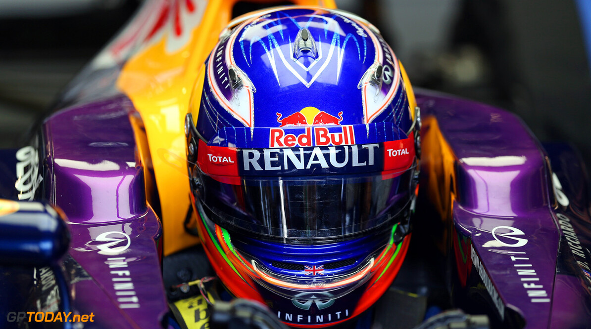 Mateschitz hints 'excellent' Ricciardo in pole for Red Bull seat