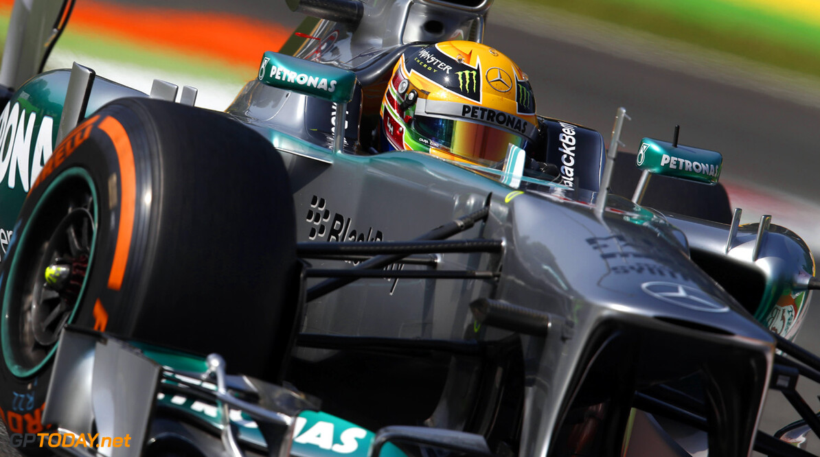 FP1: Hamilton and Mercedes keep their promise