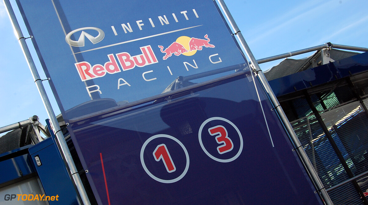 Beelden van ramkraak bij Red Bull Racing op BBC