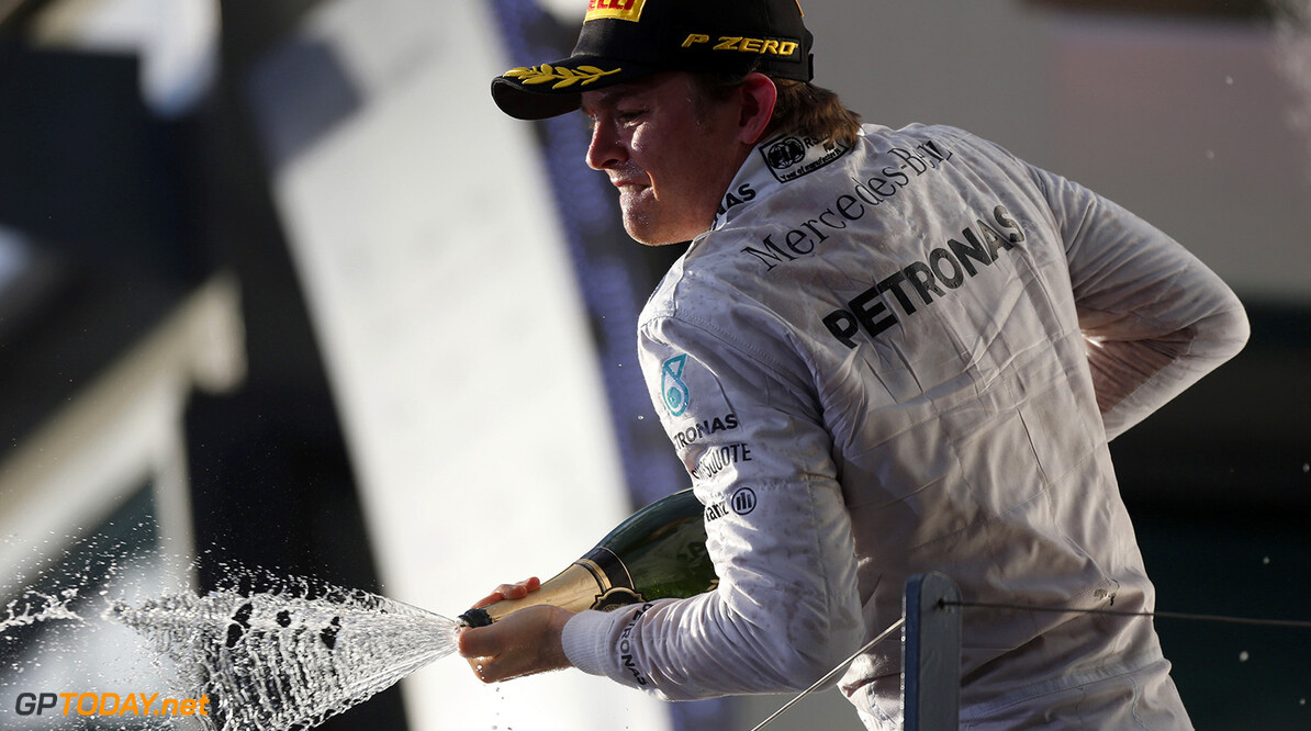 Nico Rosberg: "Mercedes mag niet in slaap dommelen"
