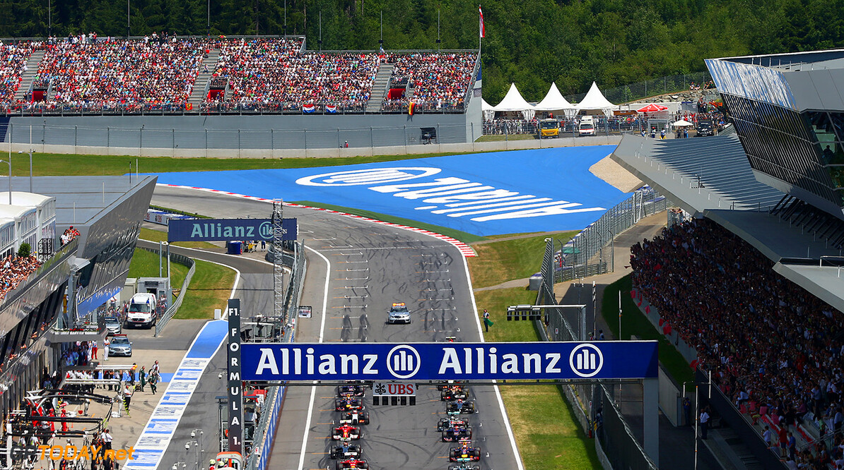 SPIELBERG, AUSTRIA - JUNE 22:  The drivers approach the first corner start the Austrian Formula One Grand Prix at Red Bull Ring on June 22, 2014 in Spielberg, Austria.  (Photo by Mark Thompson/Getty Images)
F1 Grand Prix of Austria
Mark Thompson
Spielberg
Austria

Formula One Racing formula 1 Auto Racing Formula One Grand Prix Austrian A1 Ring