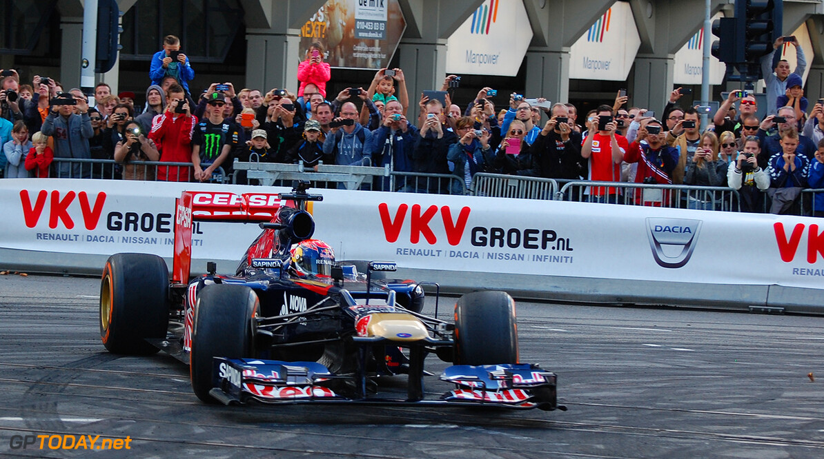 Max Verstappen publieksmagneet bij VKV City Racing 2014