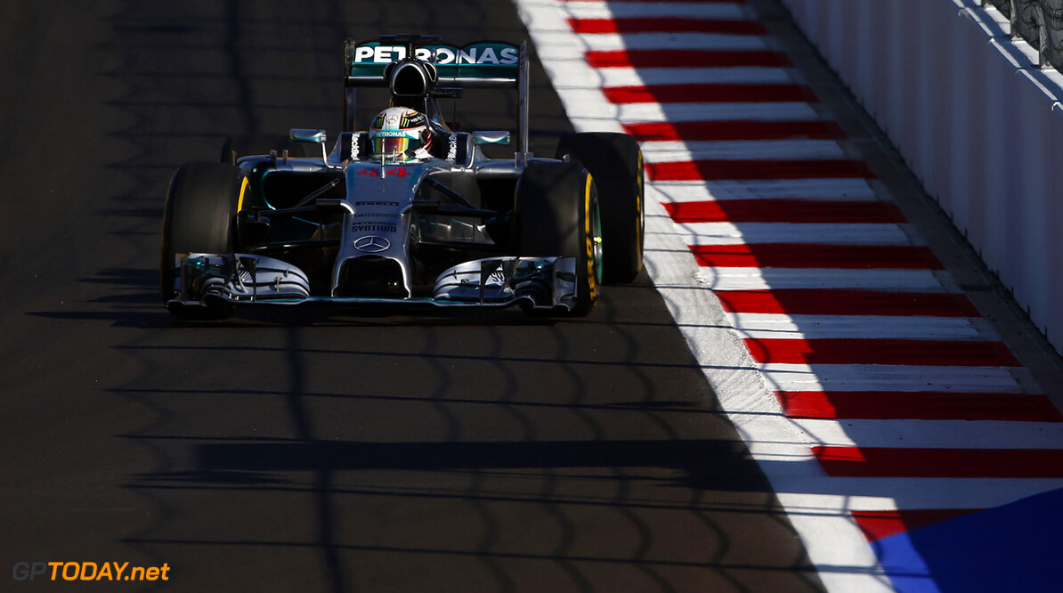 Lekkage maakt Mercedes-coureurs bezorgd