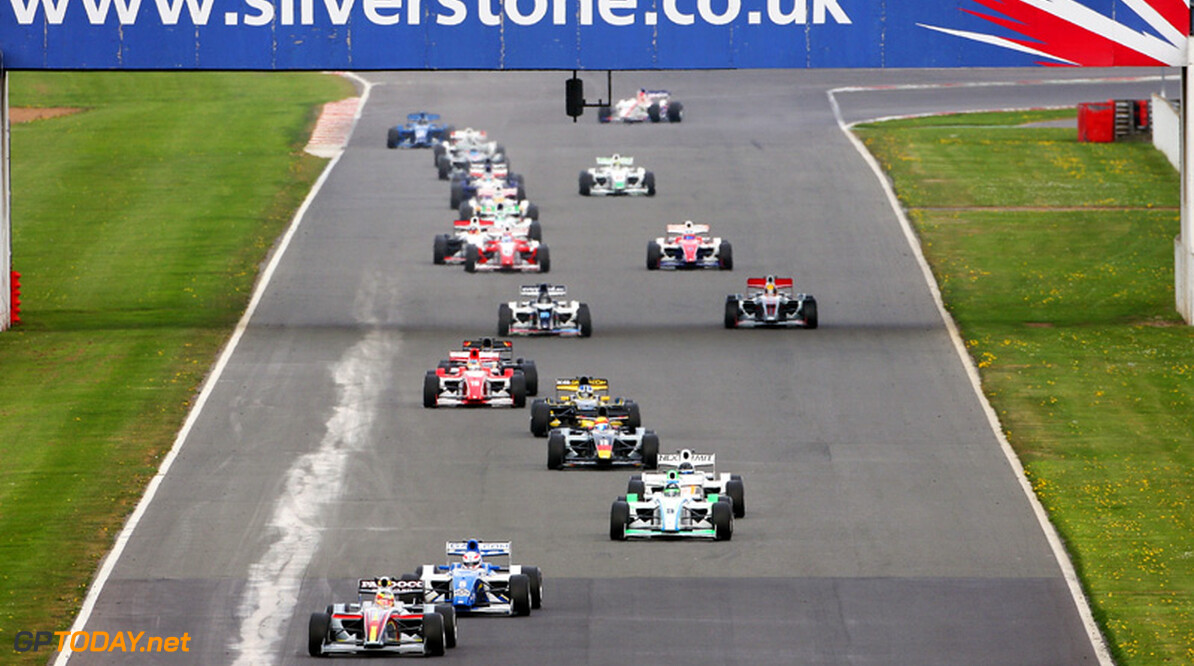 Lancaster debuteert in Formule 2 als vervanger van Gladdis