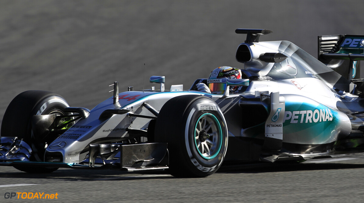 Hamilton positief verrast door betrouwbaarheid Mercedes