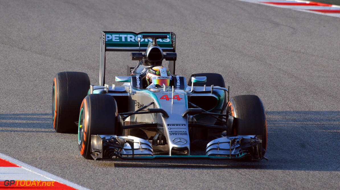 2015 Pirelli tyres 'the biggest issue' - Hamilton