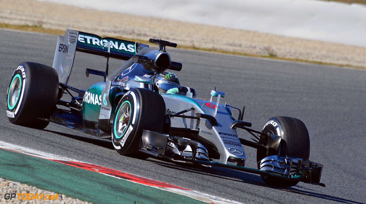 Rosberg verwacht problemen met zachte banden in Australië