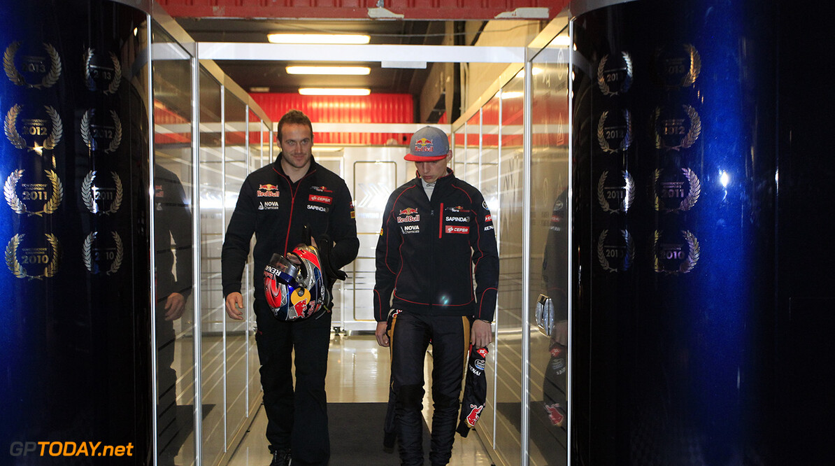 Verstappen past stoeltje bij Red Bull Racing