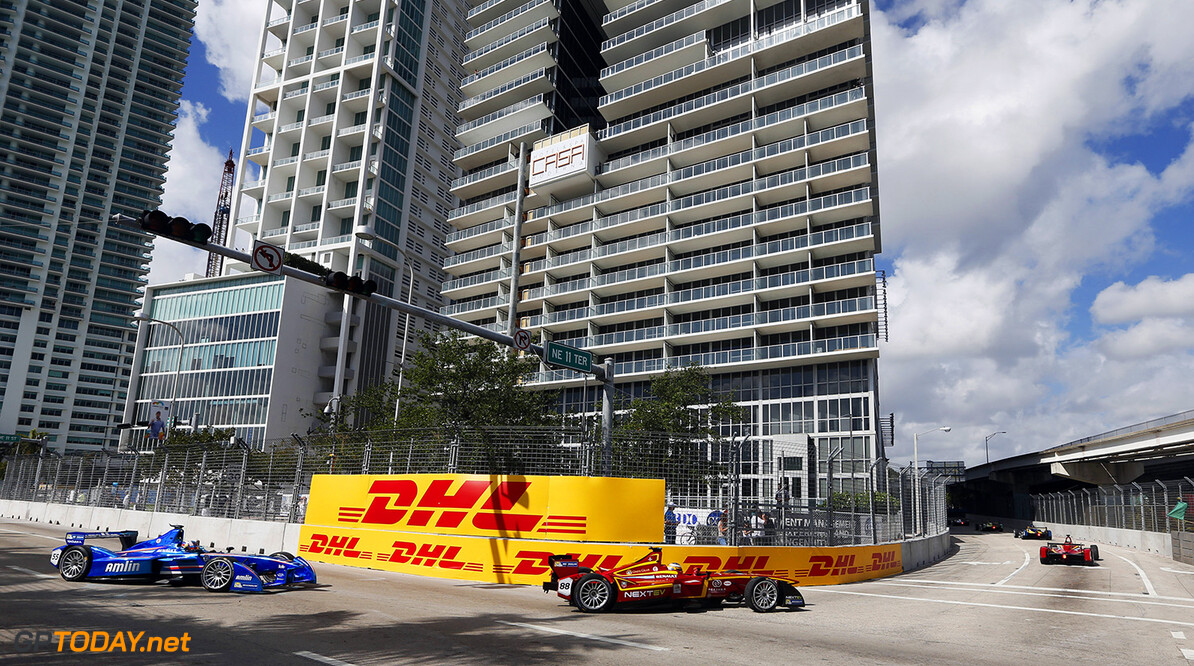 2014/2015 FIA Formula E Championship.
Miami ePrix, Miami, Florida, United States of America.
Saturday 14 March 2015

Photo: Zak Mauger/LAT/Formula E
ref: Digital Image _L0U3757


Zak Mauger



fe formula e usa