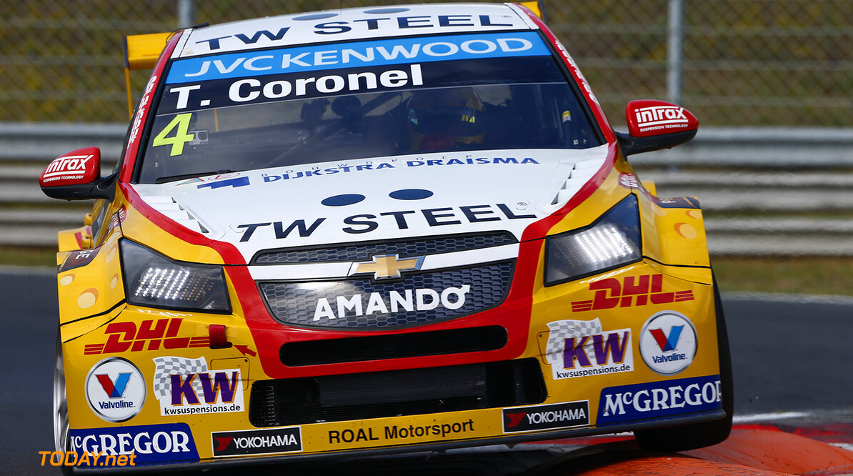 04 CORONEL Tom (ned) Chevrolet Cruze team Roal motorsport action   during the 2015 FIA WTCC World Touring Car Race of Hungary at hungaroring, Budapest from May 1st to 3rd 2015. Photo Frederic Le Floch / DPPI.
AUTO - WTCC HUNGARY 2015
Frederic Le Floch
Budapest
Hungary

Auto CHAMPIONNAT DU MONDE CIRCUIT COURSE FIA Motorsport TOURISME WTCC hongrie europe