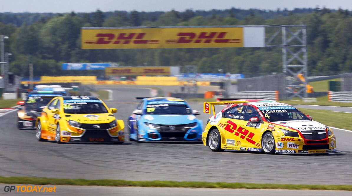 CORONEL Tom (ned) Chevrolet Cruze team Roal motorsport action during the 2015 FIA WTCC World Touring Car Race of Moscow at Moscow Raceway, Russia from June 5th to 7th 2015. Photo Antonin Grenier / DPPI.
AUTO - WTCC MOSCOW 2015
Antonin Grenier
Moscow
Russia

Auto CHAMPIONNAT DU MONDE COURSE FIA HONGRIE Motorsport WTCC circuit europe tourisme