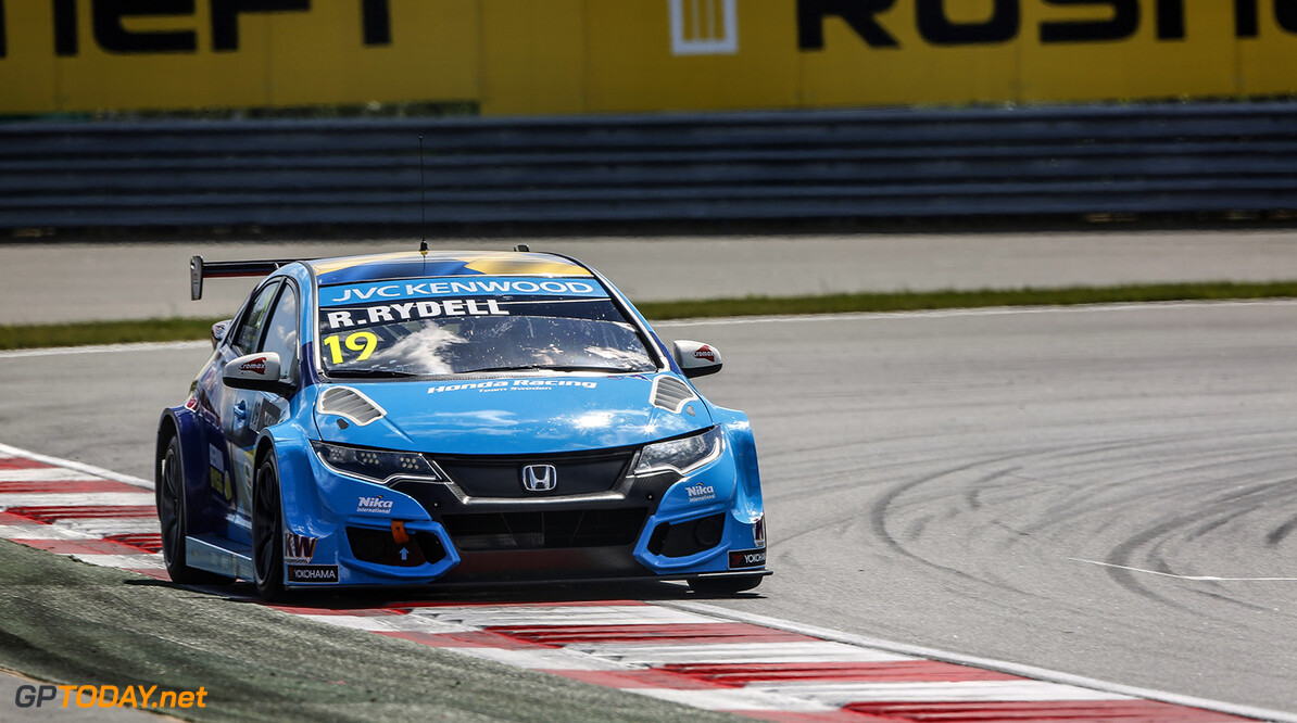 RYDELL Rickard (swe) Honda Civic team Nika International action during the 2015 FIA WTCC World Touring Car Race of Moscow at Moscow Raceway, Russia from June 5th to 7th 2015. Photo Antonin Grenier / DPPI.
AUTO - WTCC MOSCOW 2015
Antonin Grenier
Moscow
Russia

Auto CHAMPIONNAT DU MONDE COURSE FIA HONGRIE Motorsport WTCC circuit europe tourisme