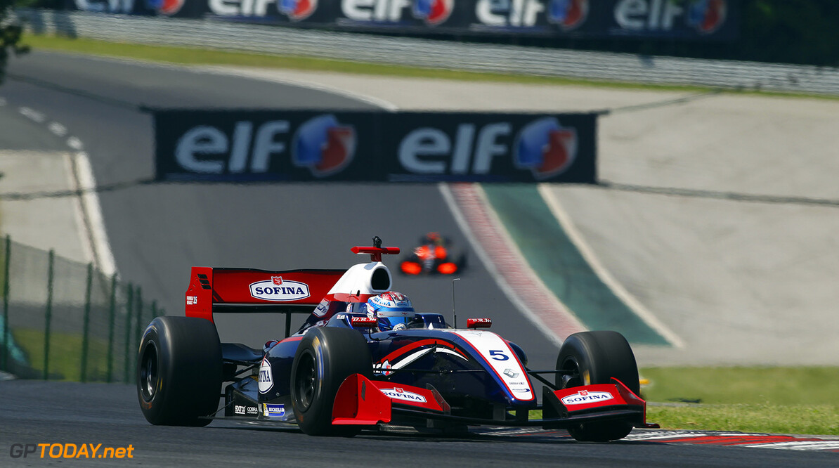 05 LATIFI Nicholas (CAN) Arden Motorsport (GBR) action during the 2015 World Series by Renault from June 13th to 15th  2015, at Hungaroring, Budapest, Hungary. Photo Florent Gooden / DPPI.
AUTO - WSR HUNGARORING 2015
Florent Gooden
Budapest
Hungary

2.0 2015 Auto Car CHAMPIONNAT ESPAGNE Europe FORMULA RENAULT FORMULES FR FR 3.5 MONOPLACE Motorsport Race RENAULT SPORT series Sport UNIPLACE VOITURES WORLD WORLD SERIES BY RENAULT WSR