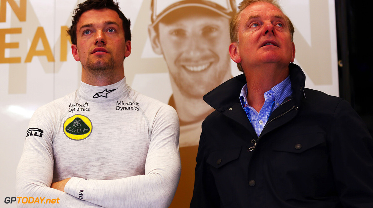 Jolyon Palmer announced by Lotus for 2016