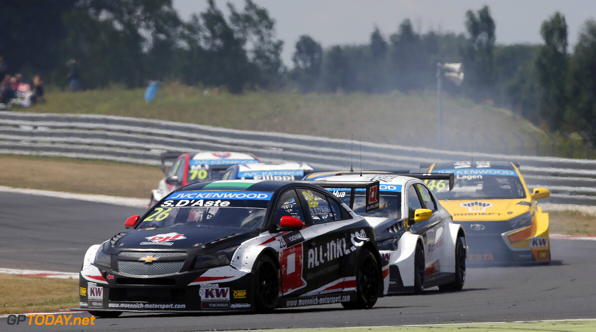 26 D'ASTE Stefano (ita) Chevrolet Cruze team Munnich motorsport action during the 2015 FIA WTCC World Touring Car Championship race of Slovakia at Slovakia Ring, from June 19 to 21st 2015. Photo Francois Flamand / DPPI.
AUTO - WTCC SLOVAKIA 2015
Francois Flamand
Orechova Poton
Slovaquie

SLOVAQUIE Auto CHAMPIONNAT DU MONDE CIRCUIT COURSE FIA Motorsport TOURISME WTCC JUNE JUIN