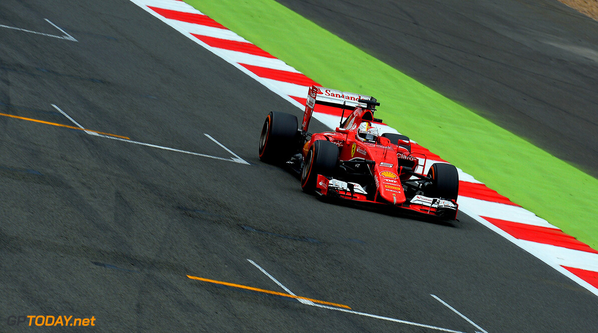 VT2: Vettel spint twee keer, Ricciardo ploft motor