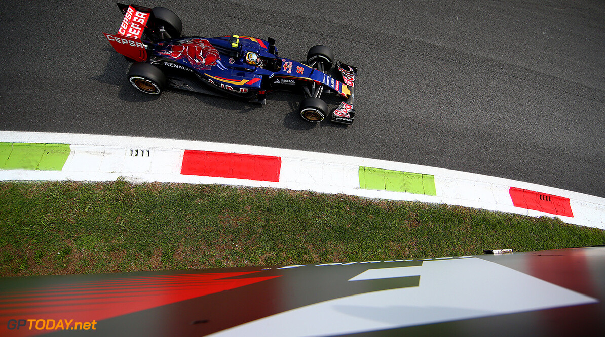 MONZA, ITALY - SEPTEMBER 04:  Carlos Sainz of Spain and Scuderia Toro Rosso drives during practice for the Formula One Grand Prix of Italy at Autodromo di Monza on September 4, 2015 in Monza, Italy.  (Photo by Mark Thompson/Getty Images) // Getty Images/Red Bull Content Pool // P-20150904-00412 // Usage for editorial use only // Please go to www.redbullcontentpool.com for further information. // 
F1 Grand Prix of Italy - Practice
Mark Thompson
Monza
Italy

P-20150904-00412