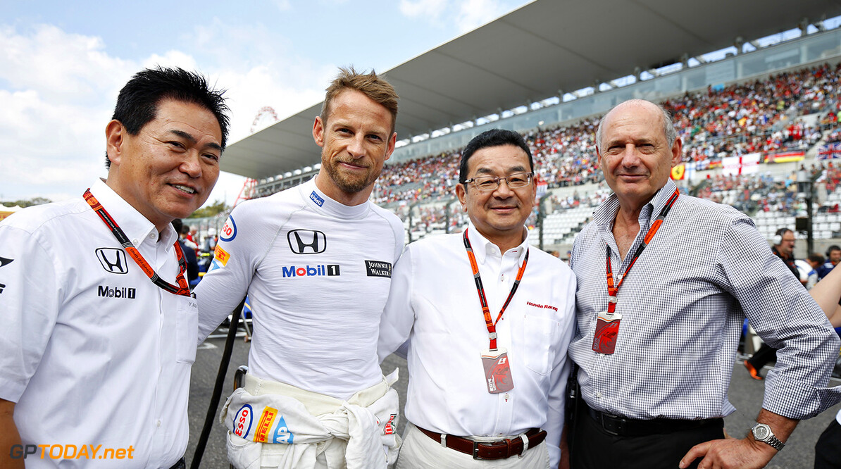 Yasuhisa Arai, Head of Motorsport, Honda, Jenson Button, Takahiro Hachigo, President, Honda Racing Corporation, and Ron Dennis on the grid.