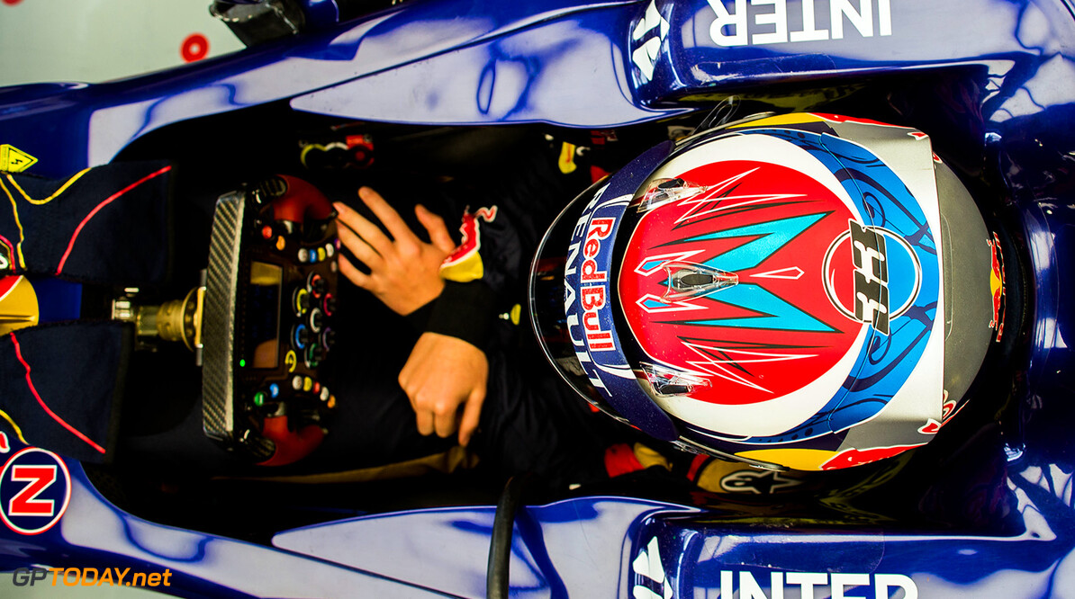 Verstappen to drive new Toro Rosso in simulator