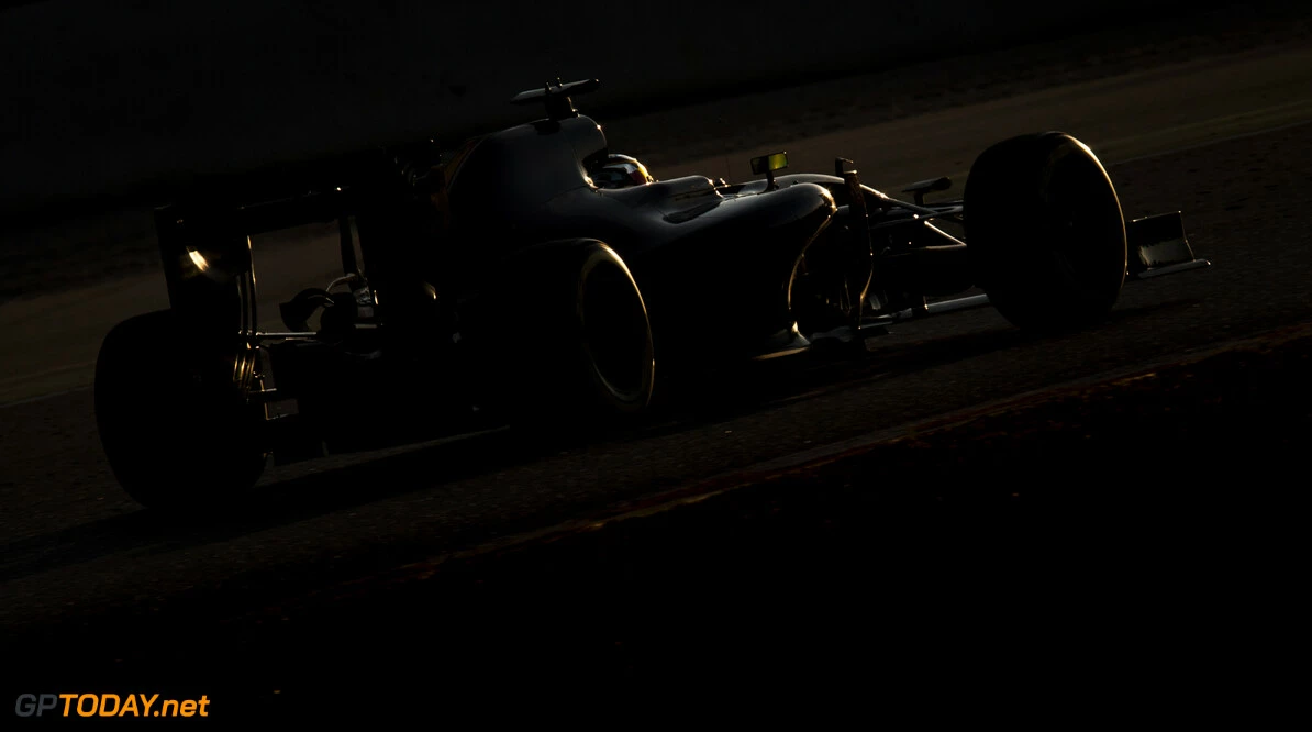 160224RF23808
BARCELONA, SPAIN - 24 FEBRUARY 2016: #55 Carlos Sainz Jr (ESP), Scuderia Toro Rosso, during day 1 of Formula 1's Pre-Season Test at Circuit de Barcelona-Catalunya.
Formula 1's Pre-Season Test
Ronald Fleurbaaij
Barcelona
Spain

Sport Sports Autosport Motorsports Auto Car Racewagen Race Car Formule 1 Formula 1 F1 FIA Formula One World Championship Spain Spanje Circuit de Barcelona-Catalunya Pre-Season Test