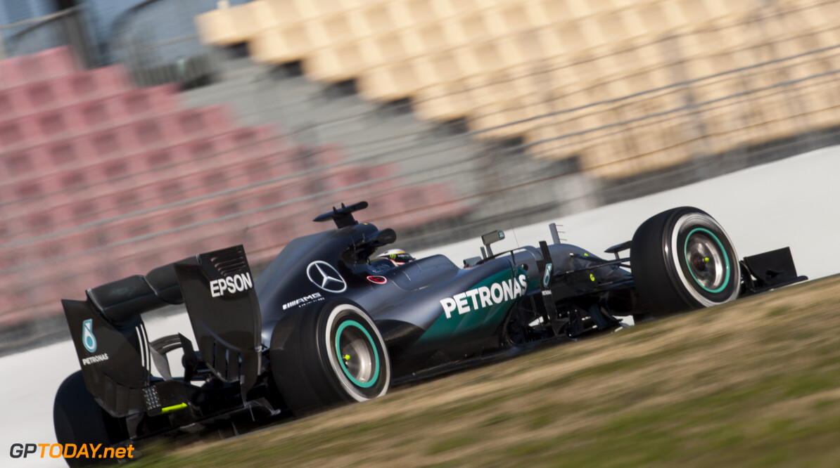 160302RF25505
BARCELONA, SPAIN - 2 MARCH 2016: #44 Lewis Hamilton (GBR), Mercedes AMG Petronas F1 Team, during day 6 of Formula 1's Pre-Season Test at Circuit de Barcelona-Catalunya.
Formula 1's Pre-Season Test
Ronald Fleurbaaij
Barcelona
Spain

Sport Sports Autosport Motorsports Auto Car Racewagen Race Car Formule 1 Formula 1 F1 FIA Formula One World Championship Spain Spanje Circuit de Barcelona-Catalunya Pre-Season Test