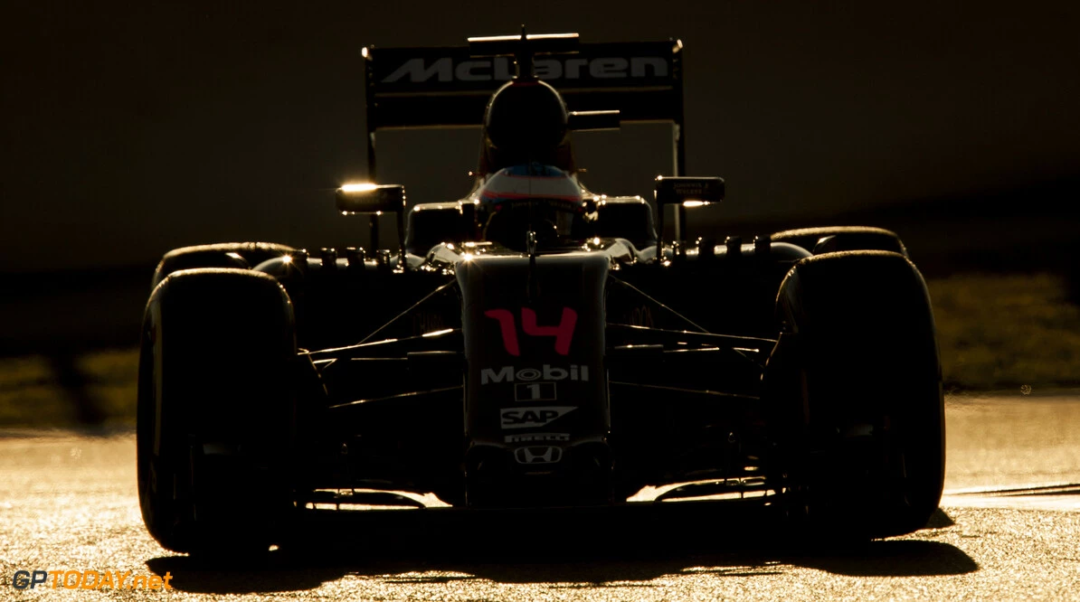 160303RF27534
BARCELONA, SPAIN - 3 MARCH 2016: #14 Fernando Alonso (ESP), McLaren Honda, during day 7 of Formula 1's Pre-Season Test at Circuit de Barcelona-Catalunya.
Formula 1's Pre-Season Test
Ronald Fleurbaaij
Barcelona
Spain

Sport Sports Autosport Motorsports Auto Car Racewagen Race Car Formule 1 Formula 1 F1 FIA Formula One World Championship Spain Spanje Circuit de Barcelona-Catalunya Pre-Season Test