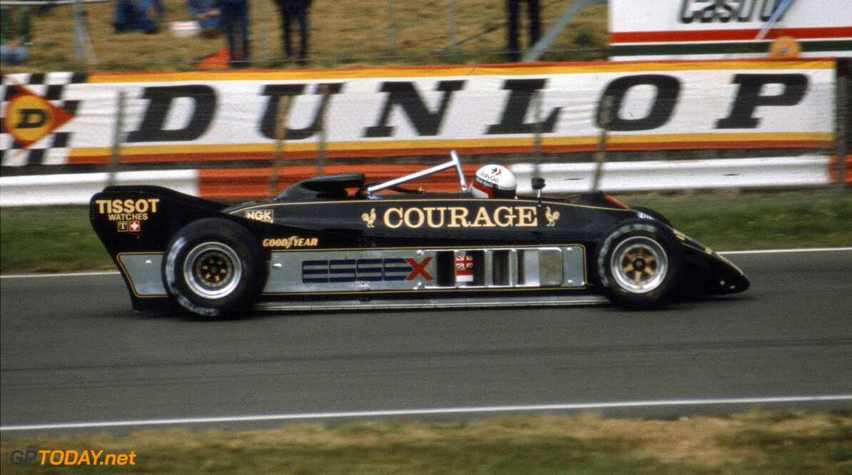 <b>History: </b>Forgotten ingenuity: the twin-chassis Lotus 88