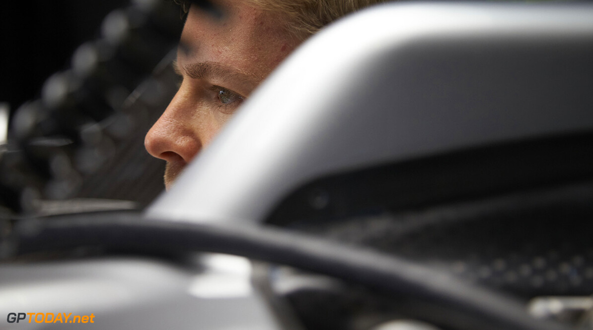 Rosberg rekent zich niet rijk na straf Hamilton