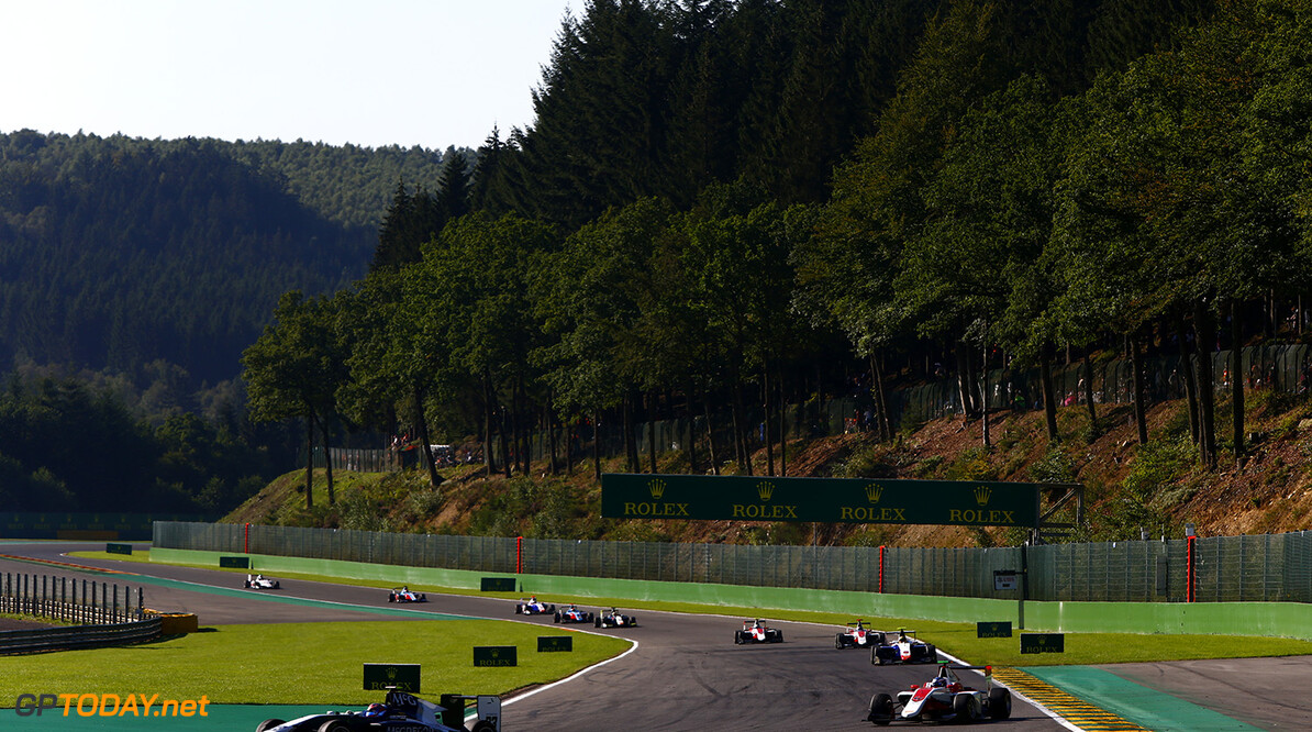 2016 GP3 Series Round 6. 
Spa-Francorchamps, Spa, Belgium.
Sunday 28 August 2016.
Steijn Schothorst (NED, Campos Racing), Nyck De Vries (NED, ART Grand Prix) 
Photo: Zak Mauger/GP3 Series Media Service.
ref: Digital Image _X0W2791


Zak Mauger



Race Two 2 action