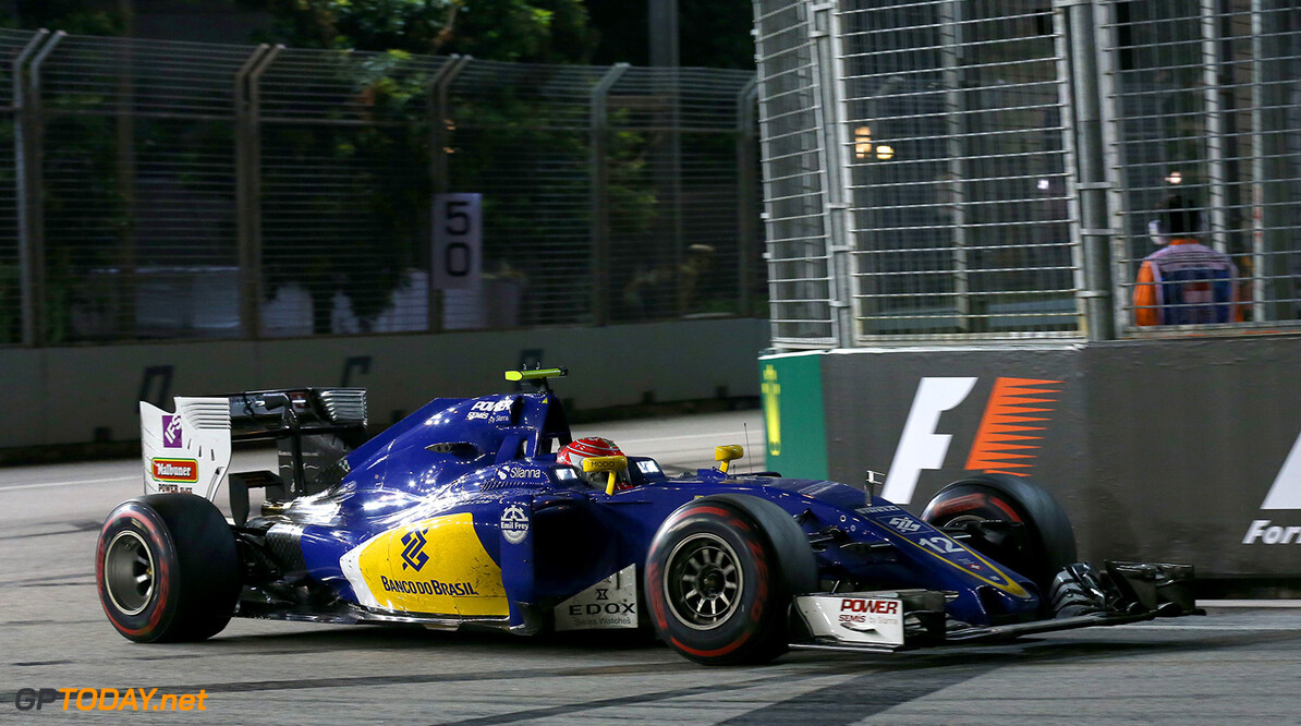 Singapore GP Race 18/09/16
Felipe Nasr (BRA) Sauber F1 Team. 
Marina Bay street Circuit. 
Singapore GP Race 18/09/16
Jad Sherif 
 
 
 
 
 
 
 
 
 
 

Singapore
Singapore

F1 Formula 1 One 2016 Action Nasr Sauber