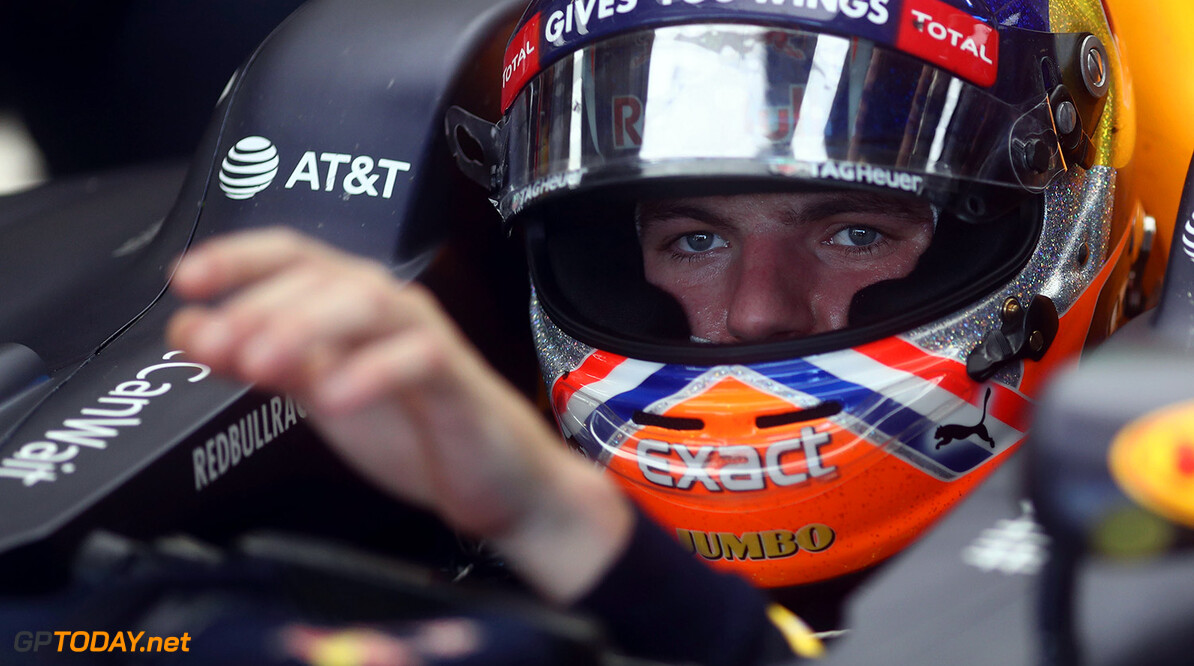 AUSTIN, TX - OCTOBER 21:  Max Verstappen of Netherlands and Red Bull Racing sits in his car in the garage during practice for the United States Formula One Grand Prix at Circuit of The Americas on October 21, 2016 in Austin, United States.  (Photo by Lars Baron/Getty Images) // Getty Images / Red Bull Content Pool  // P-20161021-02125 // Usage for editorial use only // Please go to www.redbullcontentpool.com for further information. // 
F1 Grand Prix of USA - Practice
Lars Baron
Austin
United States

P-20161021-02125