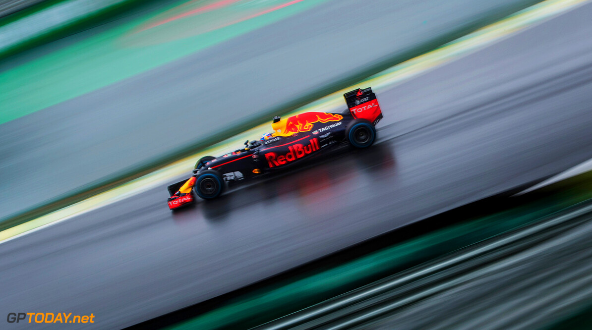 SAO PAULO, BRAZIL - NOVEMBER 13:  Daniel Ricciardo of Australia driving the (3) Red Bull Racing Red Bull-TAG Heuer RB12 TAG Heuer on track during the Formula One Grand Prix of Brazil at Autodromo Jose Carlos Pace on November 13, 2016 in Sao Paulo, Brazil.  (Photo by Adam Pretty/Getty Images) // Getty Images / Red Bull Content Pool  // P-20161113-01343 // Usage for editorial use only // Please go to www.redbullcontentpool.com for further information. // 
F1 Grand Prix of Brazil
Adam Pretty
Sao Paulo
Brazil

P-20161113-01343