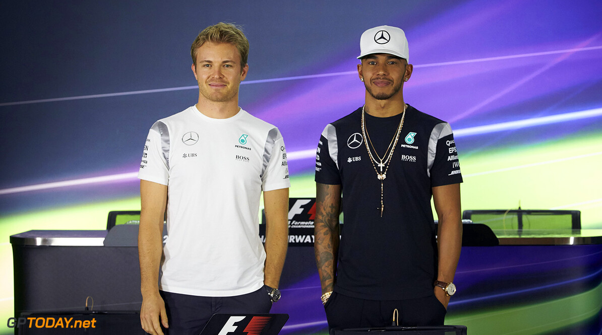 Nico Rosberg denies deliberate handshake snub